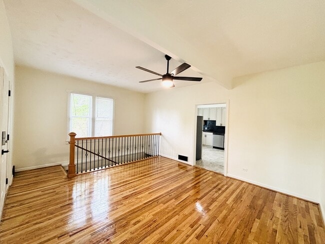 Photo - 867 Browning Ave Apartment
