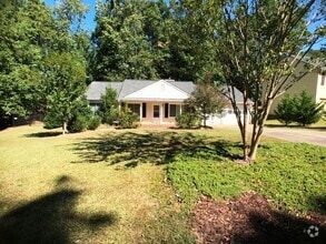 Building Photo - 1497 Chaseway Cir