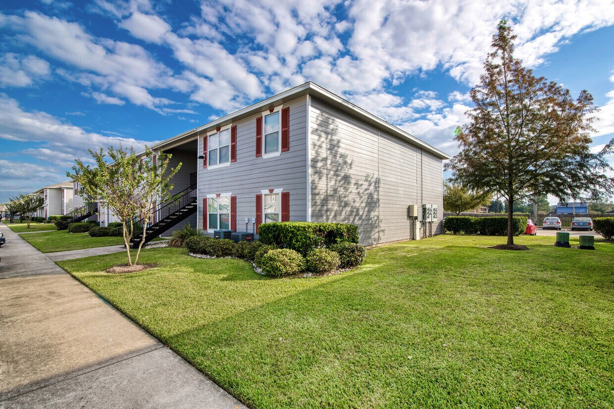 Foto principal - Cypress Bend Apartments