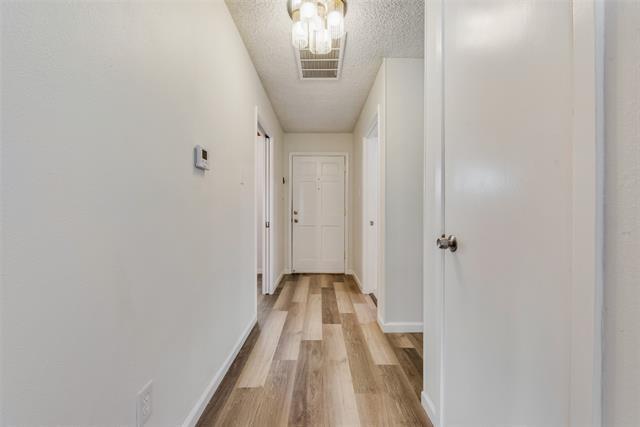 Building Photo - 5814 Meadow Wood Ln