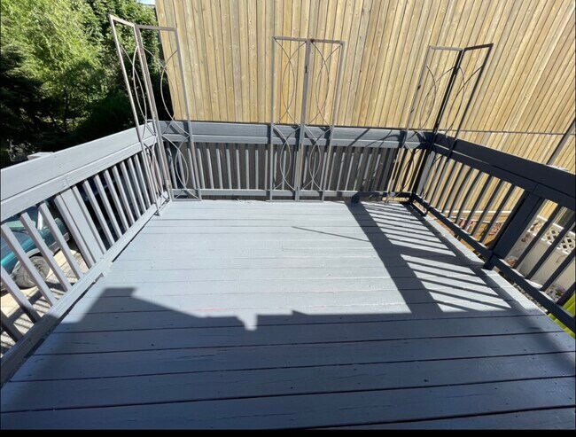 Foto del edificio - 1313 S American St