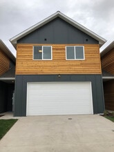 Building Photo - 388 Meriwether Ave