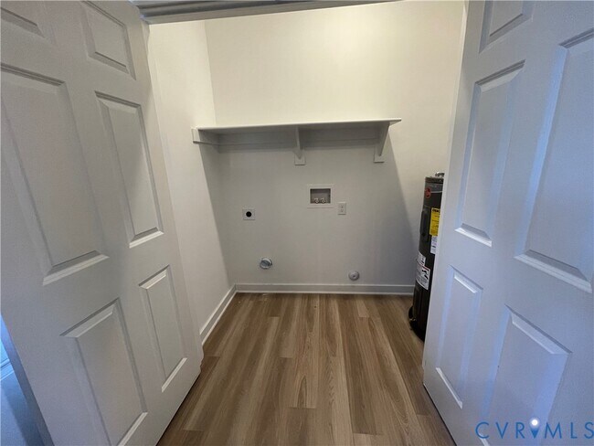 Foto del edificio - 68 Sandy Brooke Ln