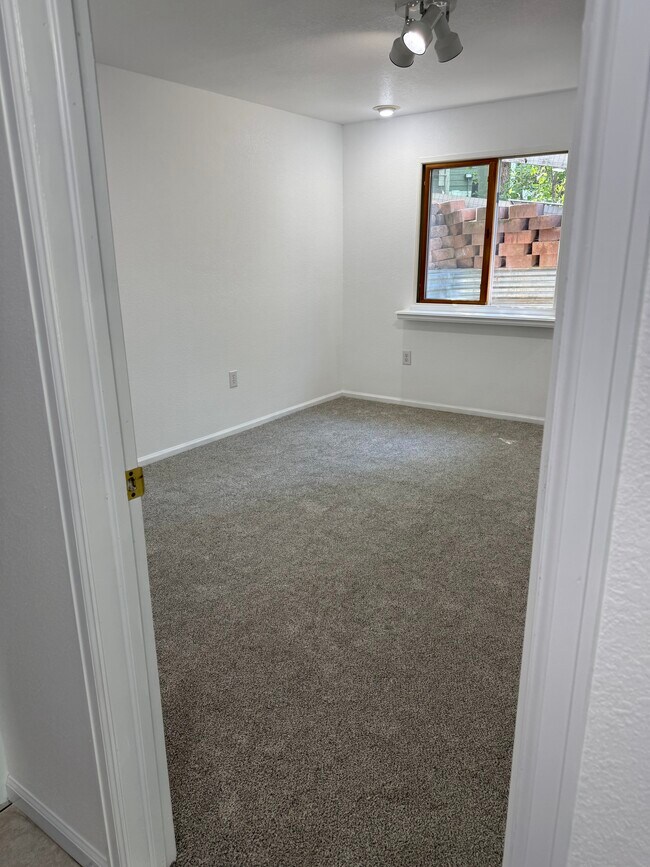 Foto del edificio - 2570 Paintbrush Ln
