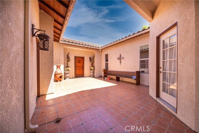Foto del edificio - 22288 Van Buren St