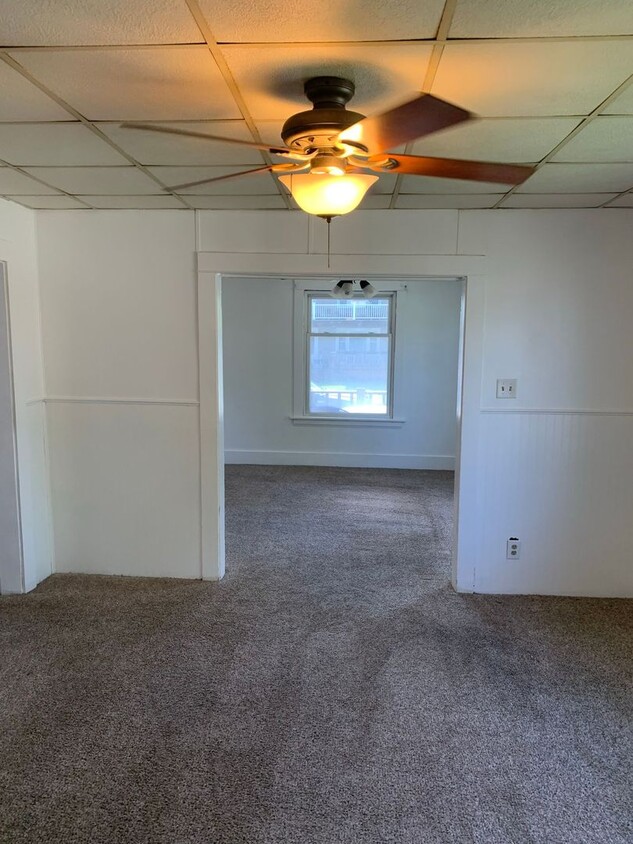 6703 25th Ave Unit Lower, Kenosha, WI 53143 - Room for Rent in Kenosha ...