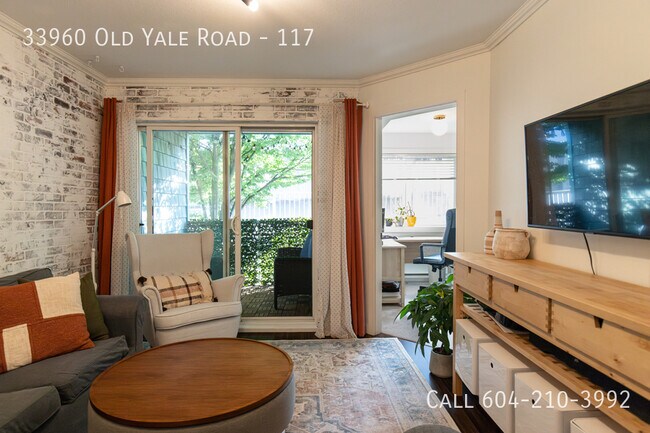 Photo du bâtiment - Updated Condo in Downtown Abbotsford