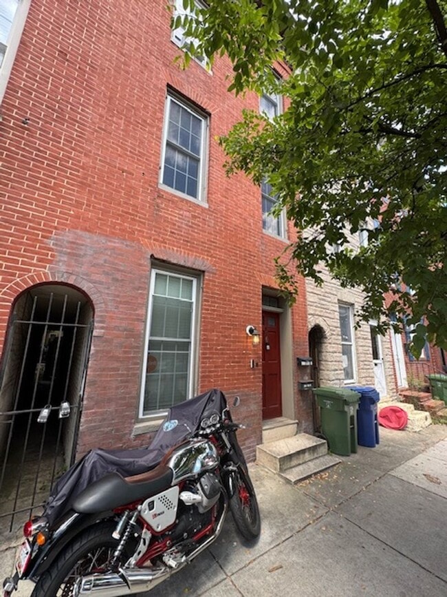Foto del edificio - 930 S Hanover St