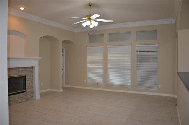 Building Photo - 6955 Deer Run Dr
