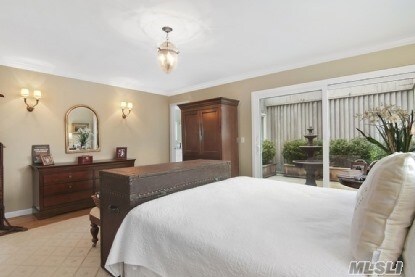 Foto del edificio - 14 Pheasant Ln