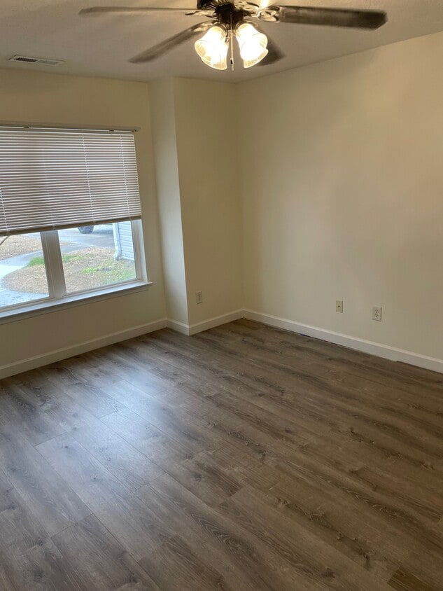 Foto del edificio - 510 Cordgrass Ln