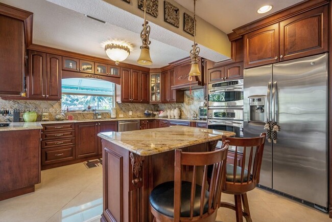 Building Photo - 3270 S Terra Mar Dr