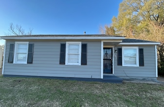 Building Photo - 3509 Brantley Rd