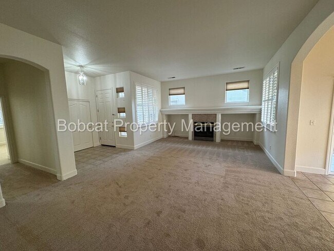 Foto del edificio - 2932 Oxbow Dr
