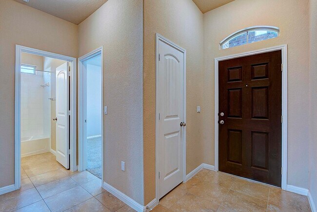 Building Photo - 11008 Bruneau Trail