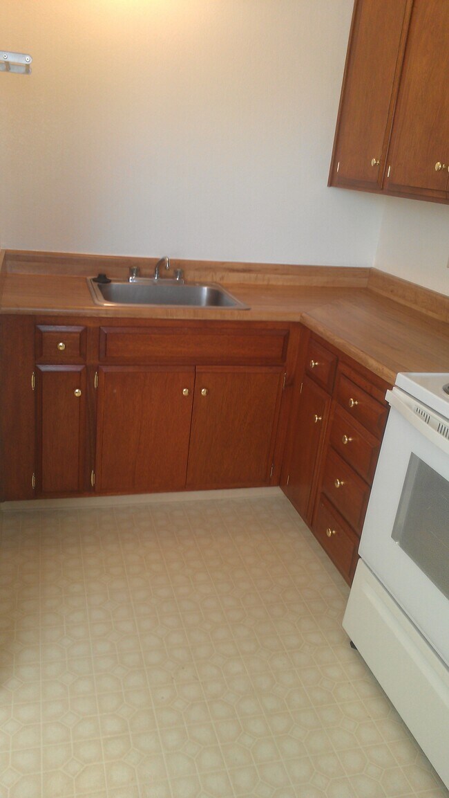 780 S 11th St Unit 16 photo'