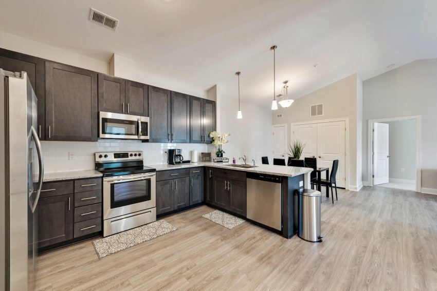 Spacious granite countertops - 210 E Fire Tower Rd