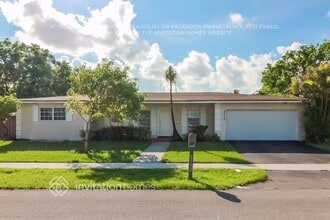 Building Photo - 8512 SW 146th Ct