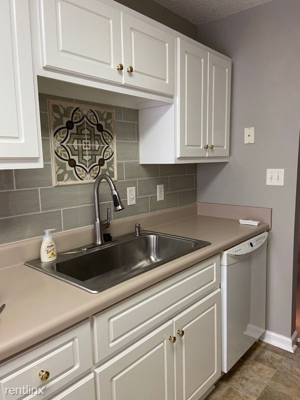 Foto principal - 2 br, 2 bath Condo - 155 Saint Kitts Ct