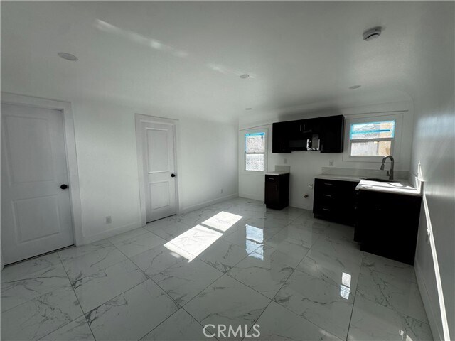 Foto del edificio - 1018 E 79th St