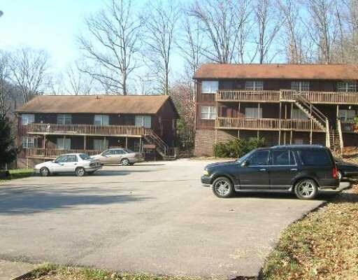 Building Photo - 100 Laura Ln