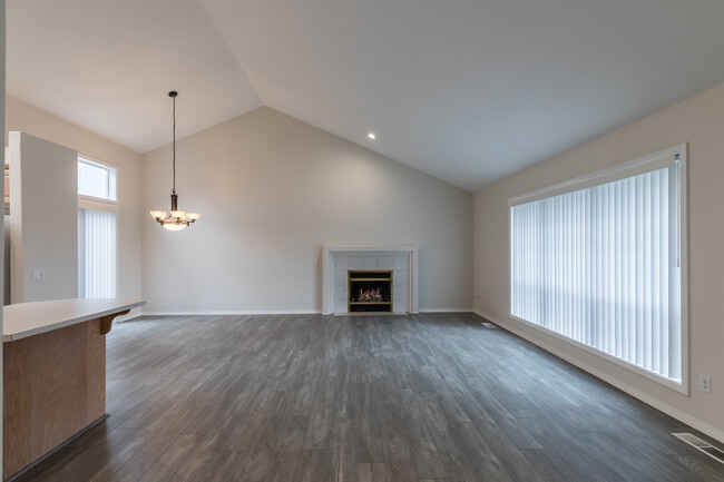 Foto del edificio - 33383 SW Sequoia St