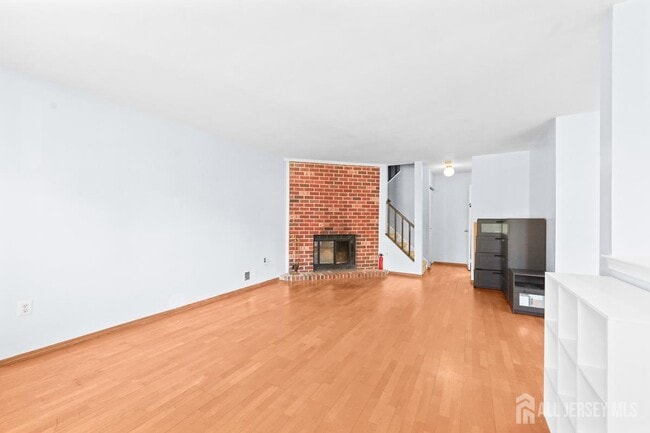 Building Photo - 19 Covington Ct