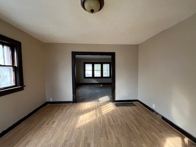 Foto del edificio - 1210 N Johnson St