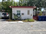 Foto principal - 922 NW 2nd St