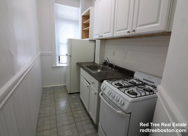 Building Photo - 407 Huntington Ave
