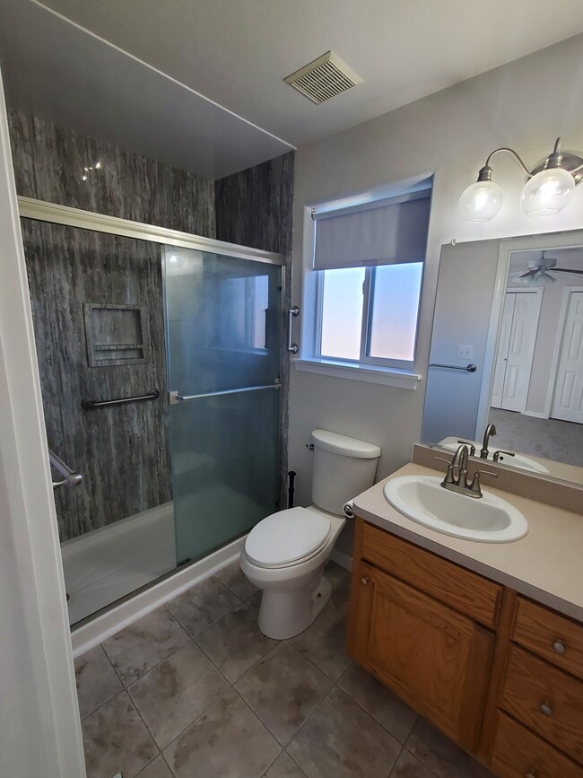Building Photo - 4440 E Ladino Dr