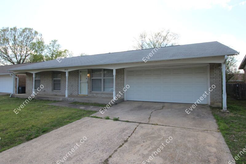 Foto principal - 2712 S 135th E Ave