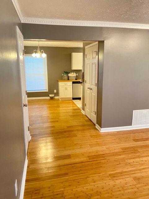 Building Photo - 2484 Woodhill Drive