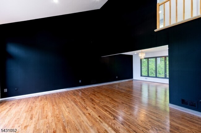 Foto del edificio - 9 Wick Ln