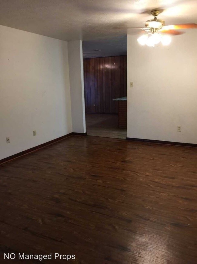 Building Photo - 3 br, 2 bath House - 758 Behrman Hwy
