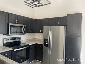 Building Photo - 4747 S Balsam Way