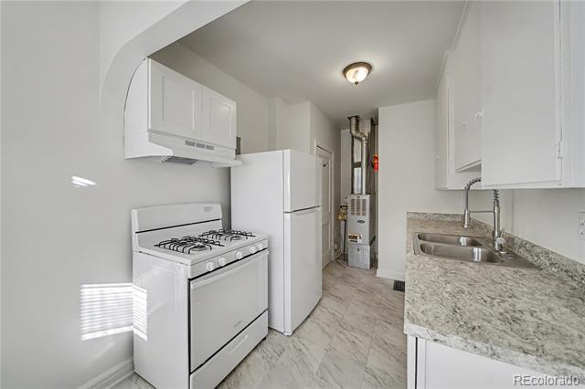 Foto del edificio - 628 Strong St