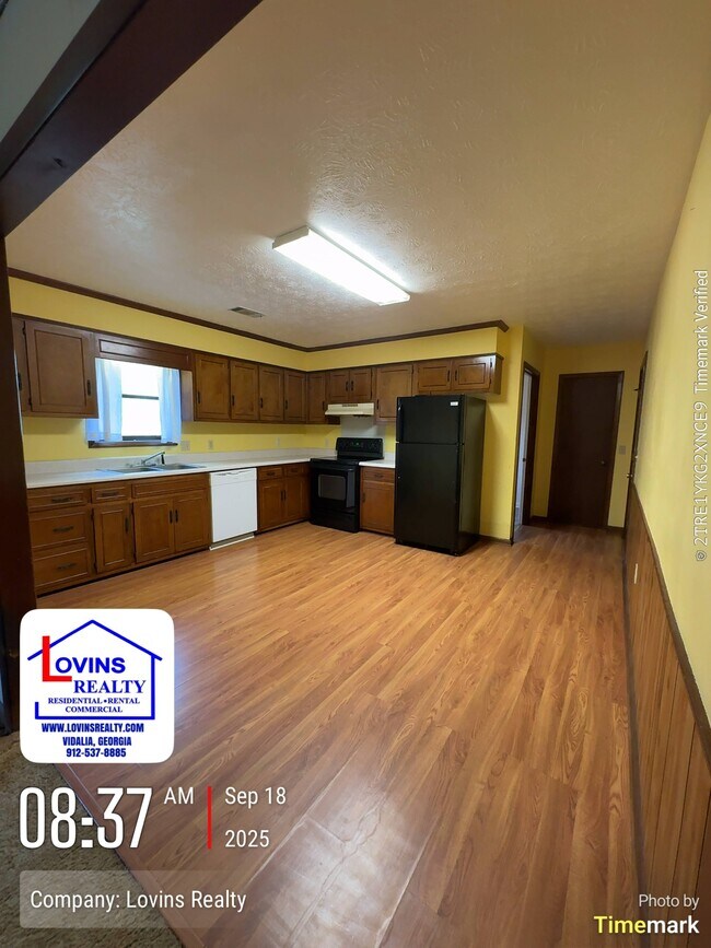 Foto del edificio - 757 N Gwinnett St