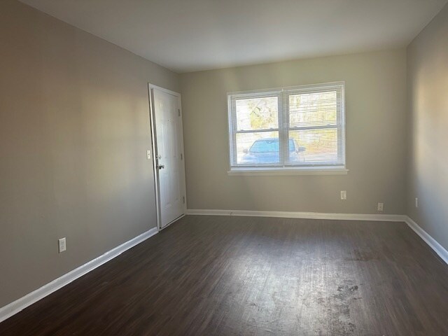 Building Photo - 407 Sykes Ave