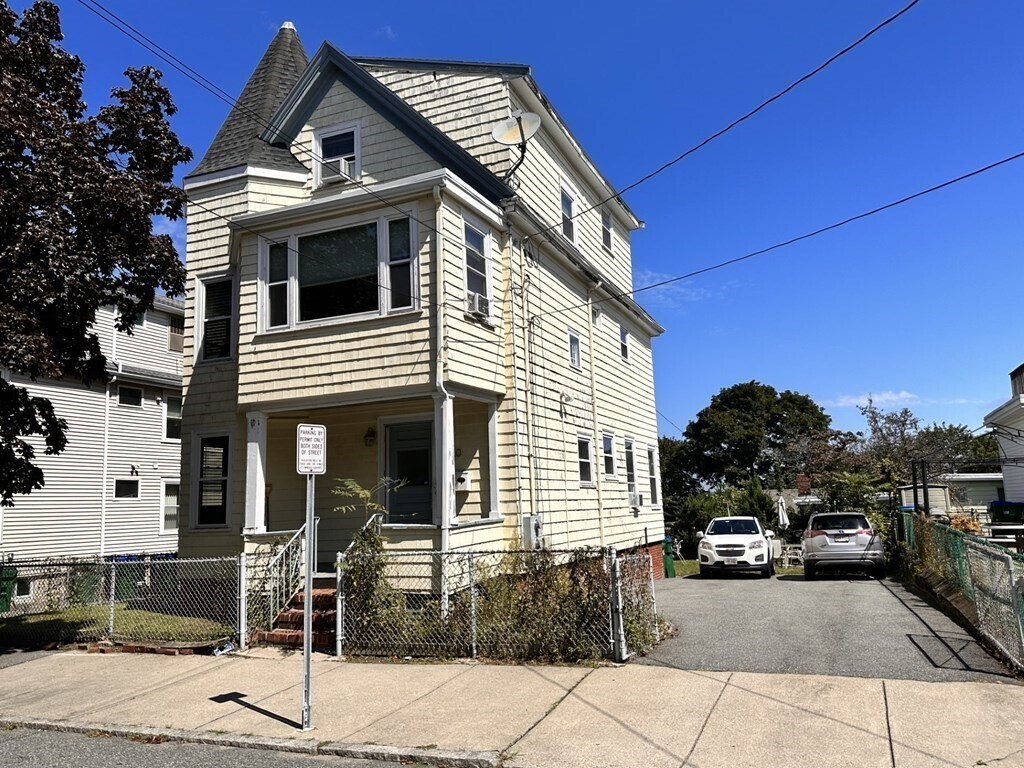 Primary Photo - 20 Joseph St