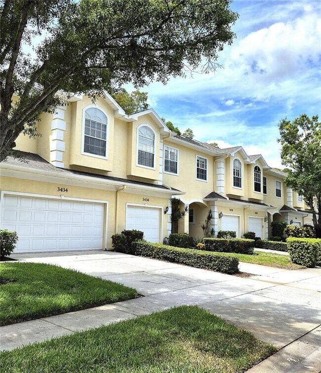 Foto del edificio - 3438 Primrose Way