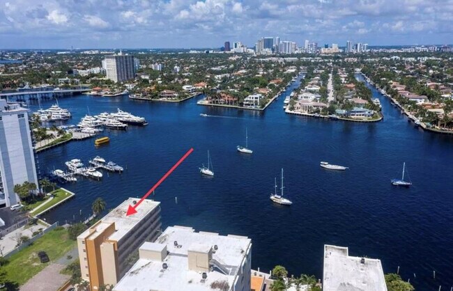 Foto del edificio - 9 N Birch Rd