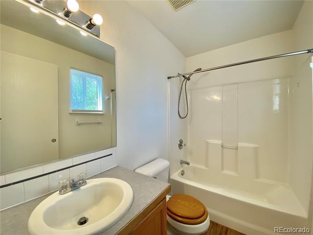 Building Photo - 950 52nd Ave Ct