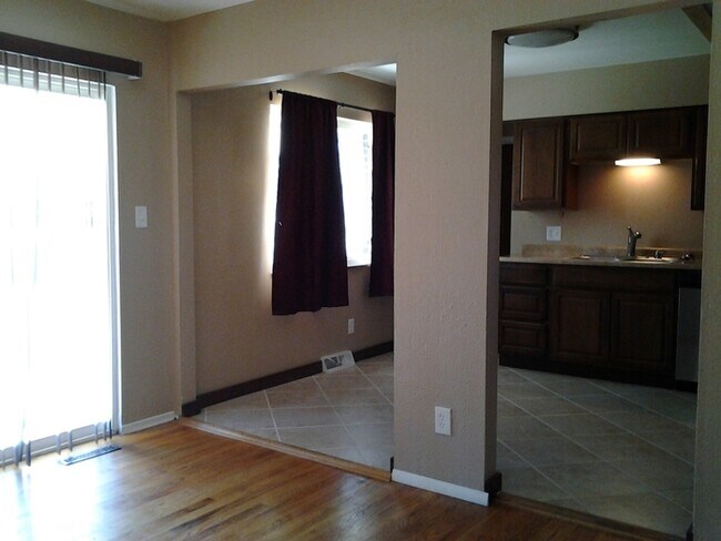Building Photo - Great Home in Central Ft. Collins