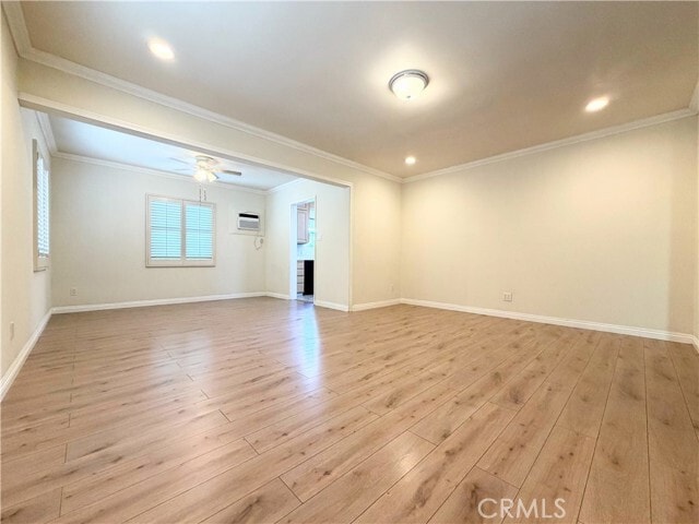 Building Photo - 708 Violeta Dr