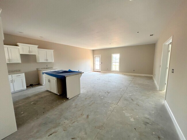 Building Photo - 77 Stockyard Rd