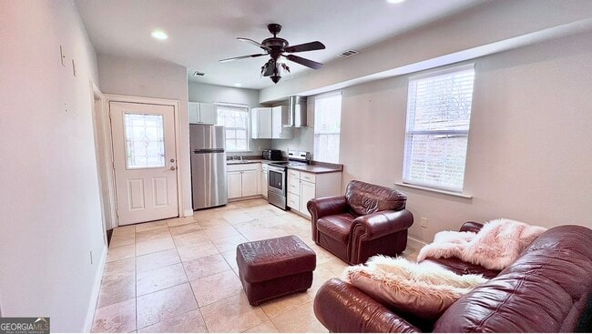 Foto del edificio - 4236 E Cherokee Dr