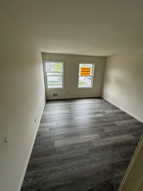Building Photo - 2 Carriage Ln