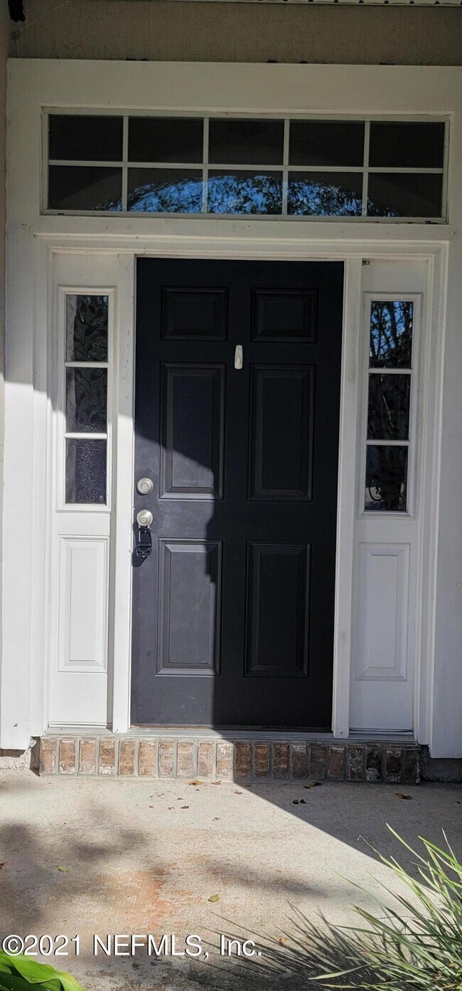 Building Photo - 14227 Sea Eagle Dr