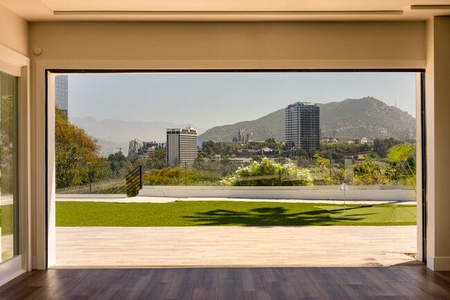 Building Photo - 10901 Terryview Dr